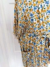 M&S Floral Lightweight