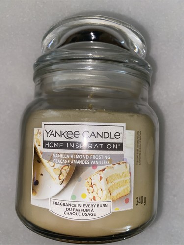 Yankee candle vanilla - candle, almond