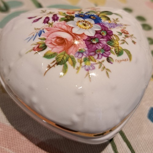 Heart shaped aynsley - heart,