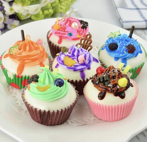 Fake cupcakes artificial - fake, cupcakes,