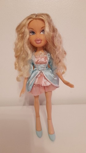 Bratz costume party - bratz,