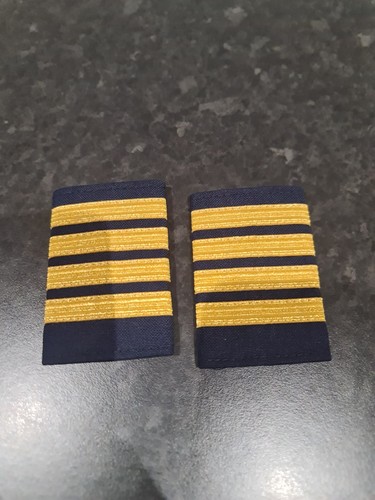 Four bar blue pilot - four,
