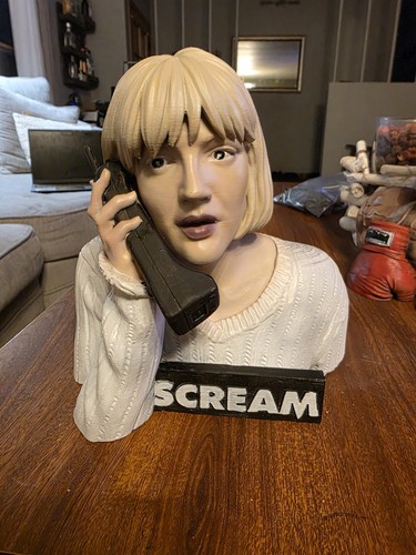 Casey becker scream - becker,