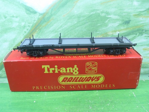 Triang r110 bogie bolster - triang,