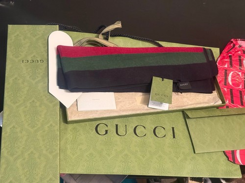 Gucci special edition scarf - gucci,
