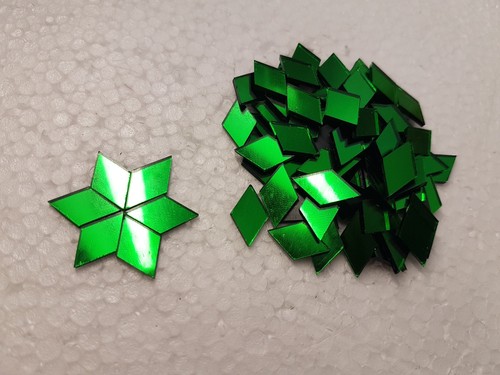 200 pieces green - 200,