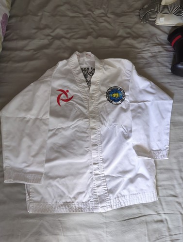 Child taekwondo uniform size - child's,