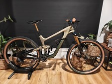 Beautifully Built Giant Trance