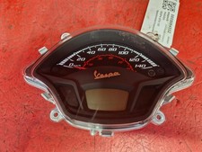 PIAGGIO VESPA GTS 125 SPEEDO INSTRUMENT CLUSTER SPEEDOMETER 2018