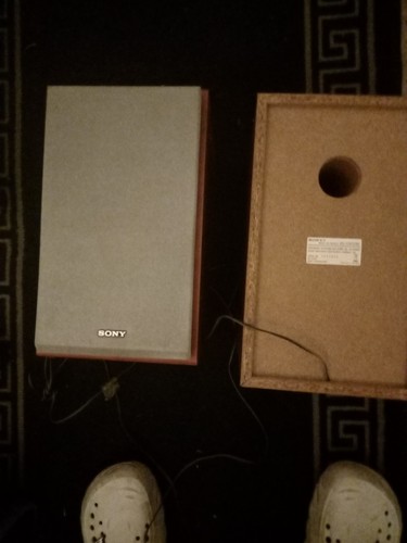 Sony bookshelf speakers - bookshelf,