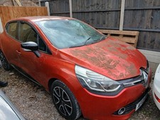 Renault Clio 2014 Red Breaking