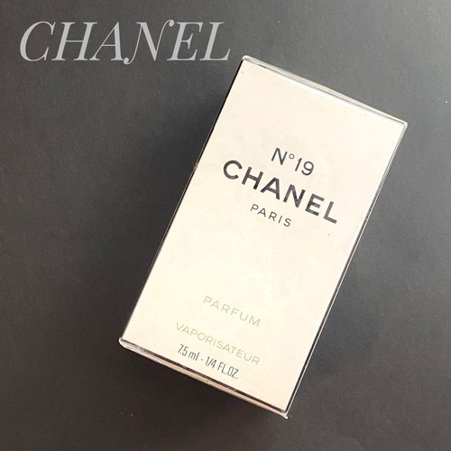 New chanel 19 parfum - new,