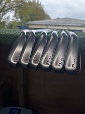 Cleveland Launcher UHX Irons