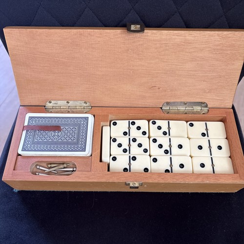 Vintage games wooden box - games,