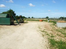 Photo 6x4 Nodding Donkey Rampton/SK7978 This nodding donkey oilwell is w c2007