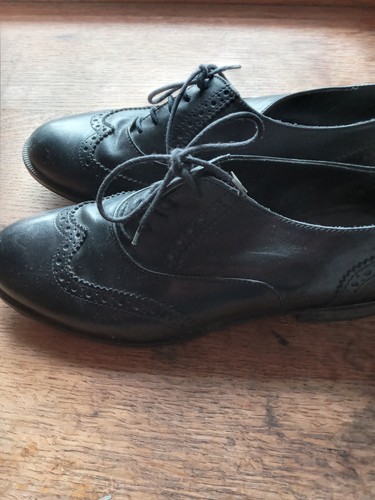 Jones ladies leather brogues - leather,