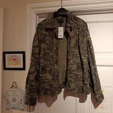 New look green camouflage