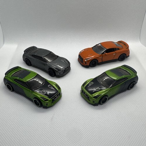 Hotwheel nissan skyline r35 - nissan,