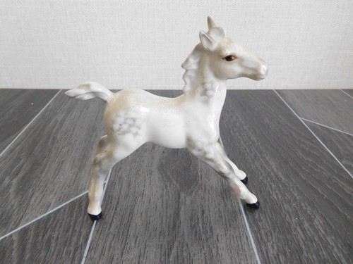Beswick large stretched - large,