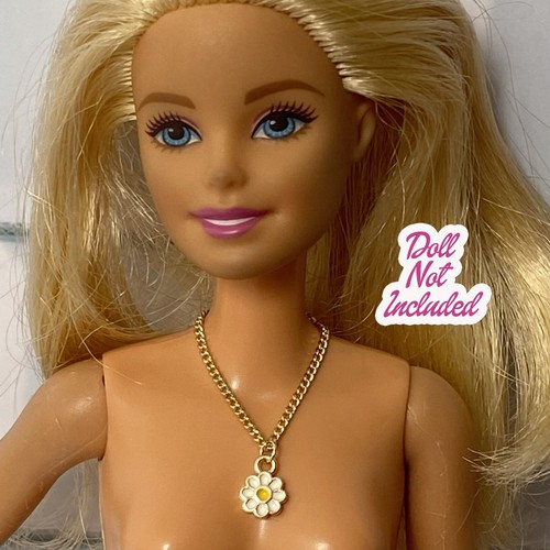 Barbie doll daisy necklace - daisy,