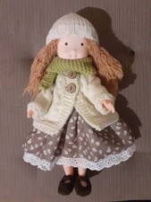 Waldorf-Inspired-Doll