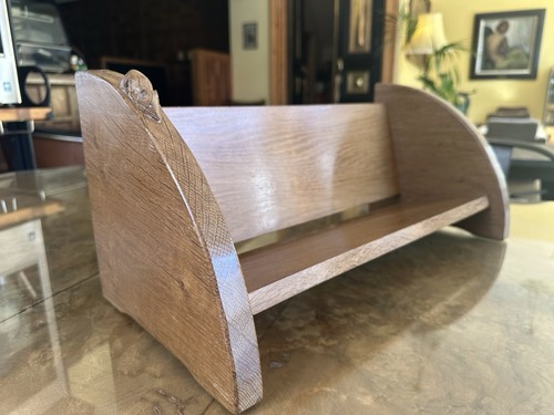 Robert mouseman thompson oak - robert,
