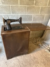 Singer Vintage Sewing Machine