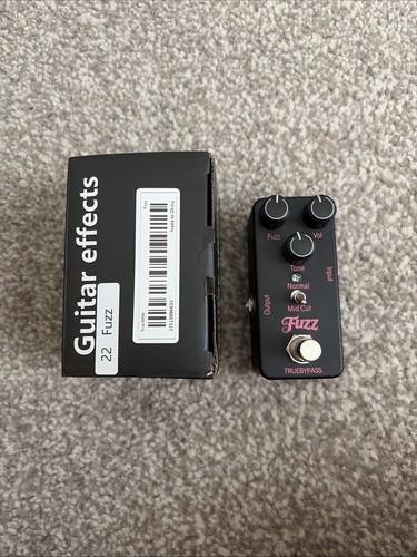 Fuzz mini guitar - guitar, with