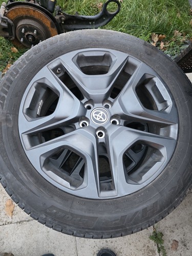 19in toyota rav4 - 19in,