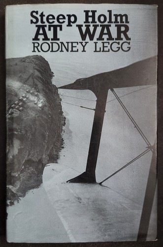 Steep holm war - at,