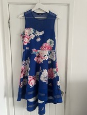 Quiz Women’s Floral Fit And