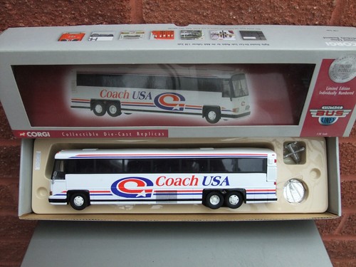 Mci 102 dl3 coach corgi - mci,