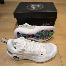 Way of Wade 10 Low "Pixel" US SIZE 10.5 EUR 44 1/3 basketball shoes/trainers