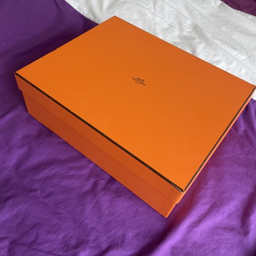 Hermes medium empty box - hermes,