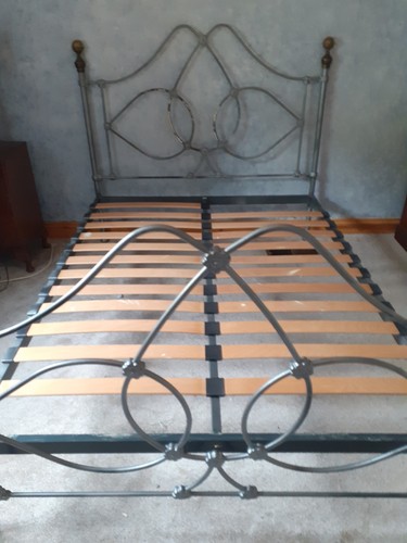 Double bed sized - double,