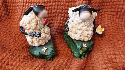 Enesco romeo juliet bookends - juliet,