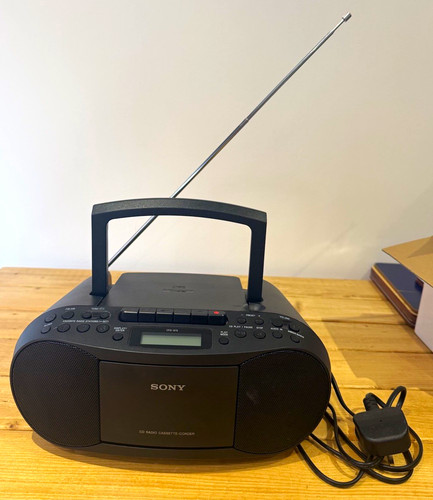Sony cfd s70 boombox fm - cfd-s70,
