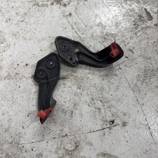 Genuine Pair of Rear Bumper Lower Brackets Vauxhall Corsa D and E 13250392 X2inc