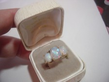SOLID SILVER &GP-SUPERB 3 LARGE GENUINE SHIMMERY OPALS RING-SIZE M-INVESTMENT