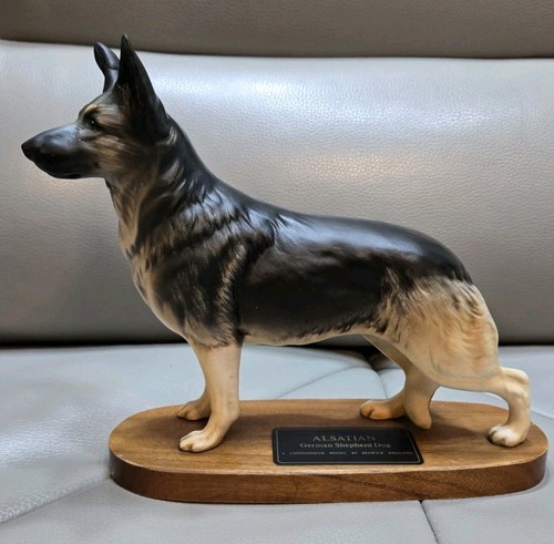 Large collectable connoisseur - collectable,