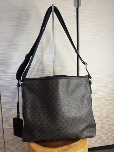 Authentic emporio armani black - authentic,