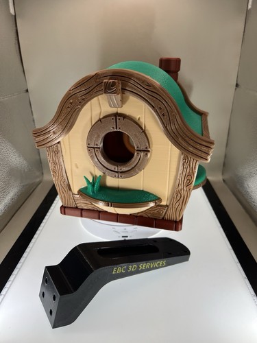Bird house hobbit - house,
