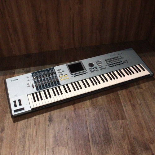 Yamaha motif xs7 key music - yamaha,