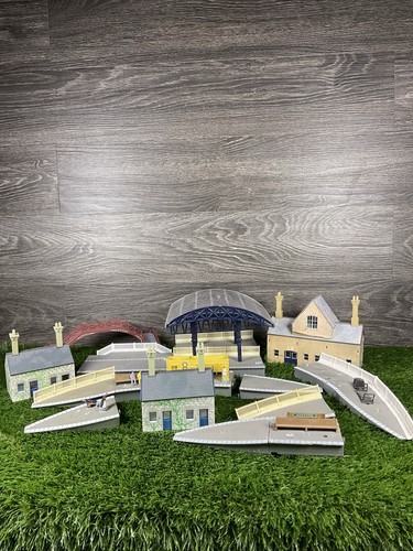 Hornby gauge station - hornby,