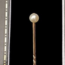 Edwardian 15ct, 15k, 625 Rose Gold, Pearl Stick, tie, cravat, stock, lapel pin