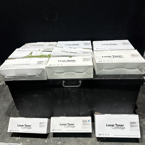 Job lot bundle - /,