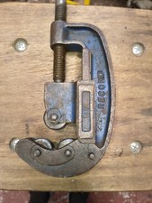 Record 104 Pipe Cutter