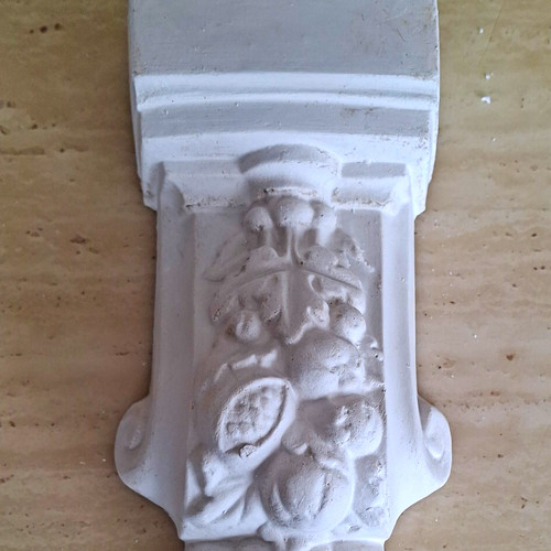 White plaster victorian corbel - white,