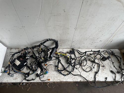 Ford fiesta floor loom - ford,