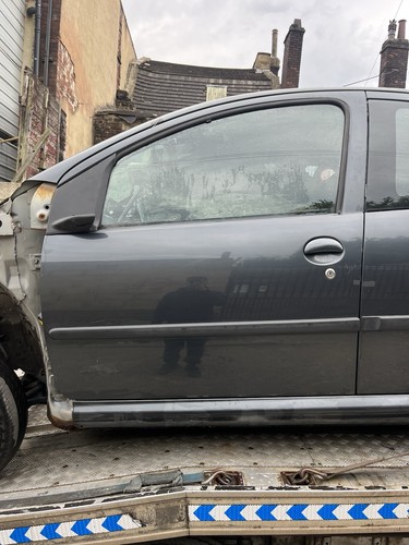 Citroen peugeot 107 - peugeot,